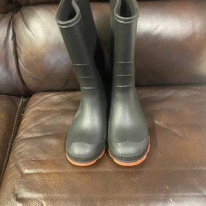 Rainboots size 2
